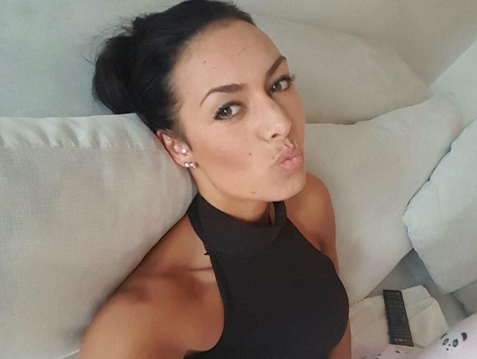 22P Exotische Milf Mina aus Schleswig
