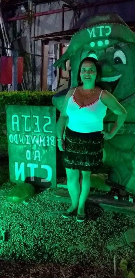 21P BUSTY MILF SUSANA