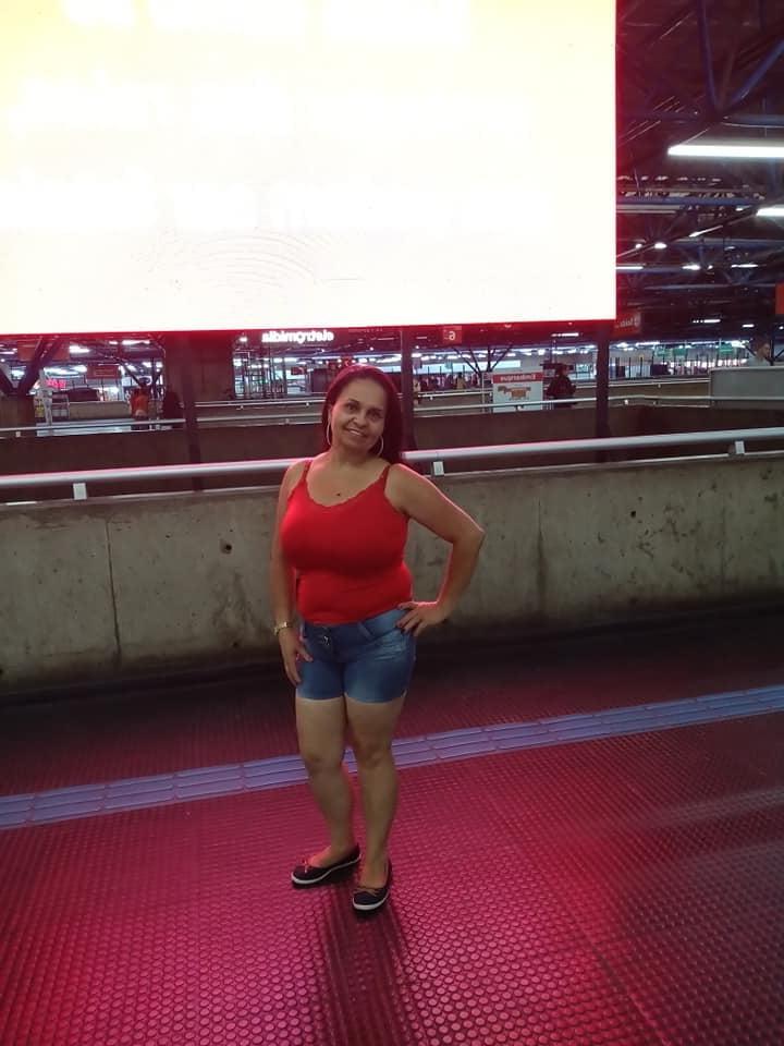 21P BUSTY MILF SUSANA