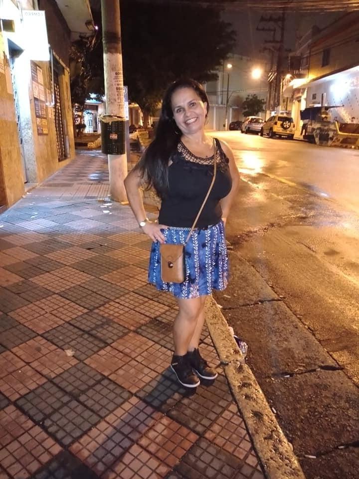 21P BUSTY MILF SUSANA