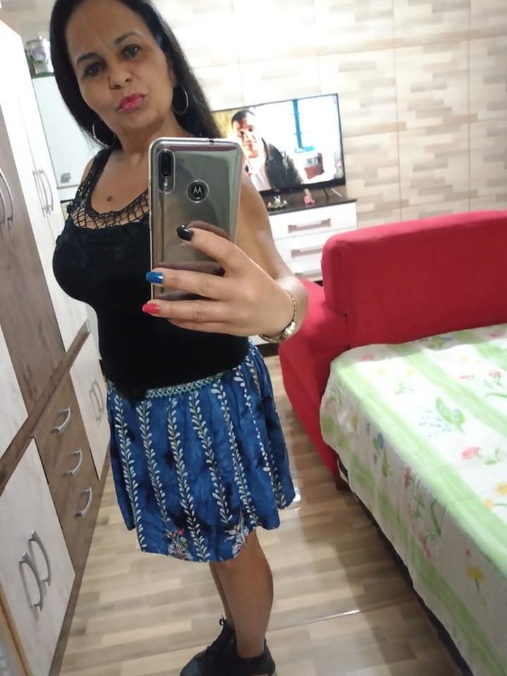 21P BUSTY MILF SUSANA