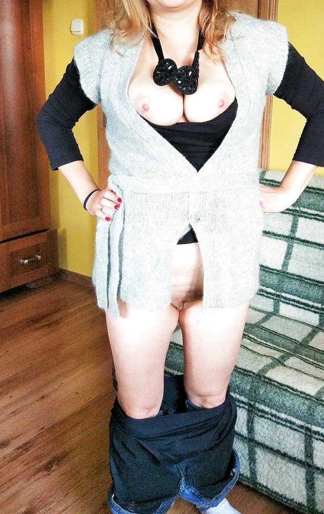 25P 169 good pl's milf