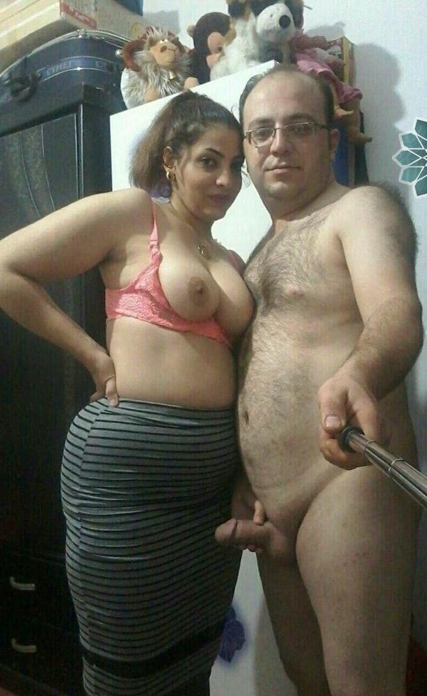 25P Turkish MILFS Mom Sexy Amateur Photo Turkey