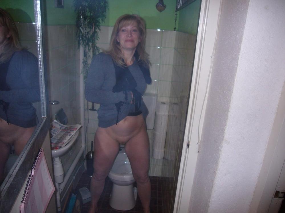 21P Esther Dutch Blonde Milf Exposed