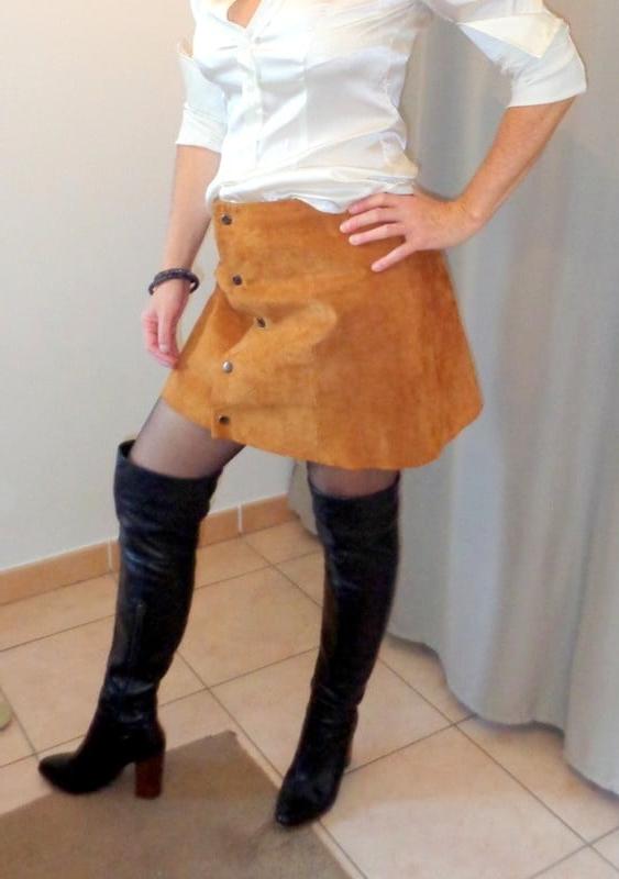 25P New French Milf Vendeuse - part 2