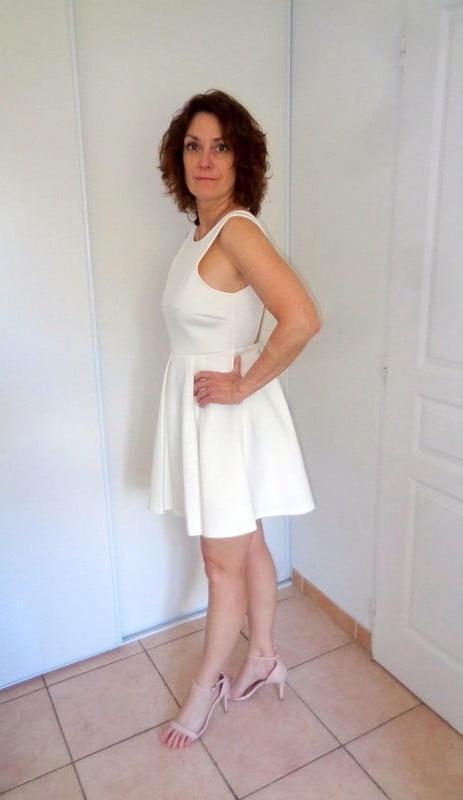 25P New French Milf Vendeuse - part 2