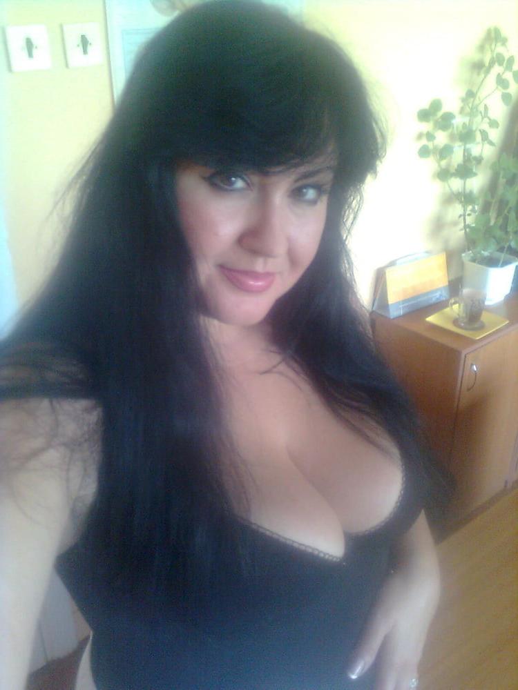 8P Horny Ukranian milf from Donetsk