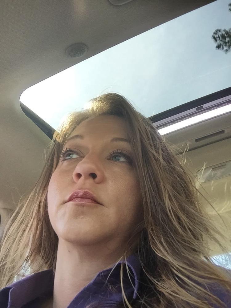 25P Sexy milf