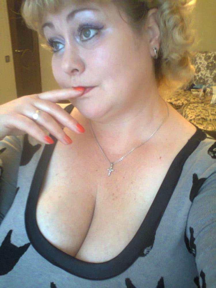 25P Blonde Chubby Milf Oksana from Kazakhstan