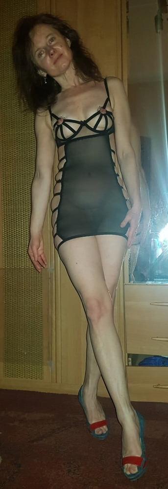 25P Sexy Milf wife