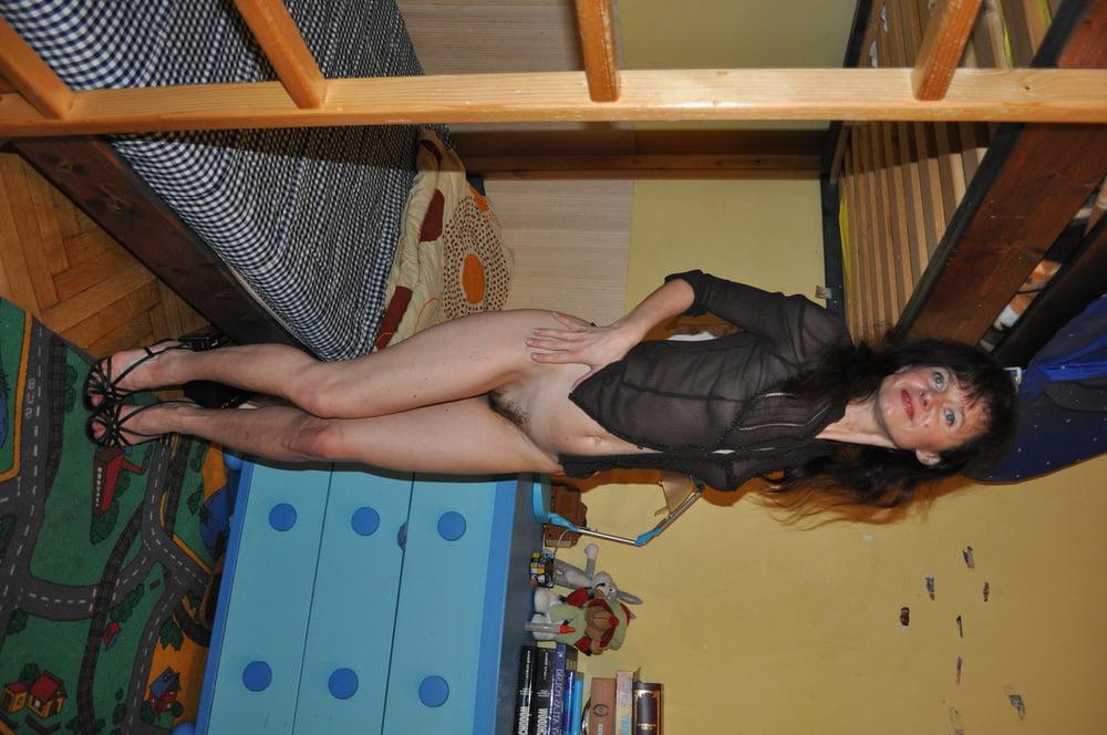 25P Sexy Milf wife