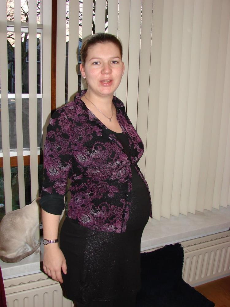 10P Schwangere MILF