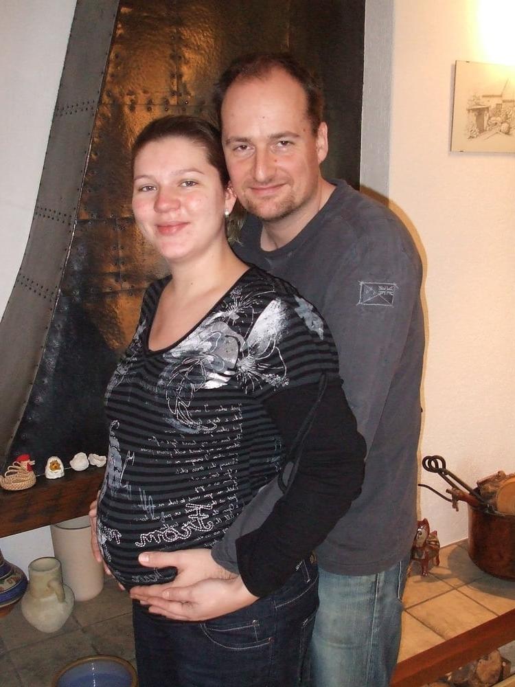 10P Schwangere MILF