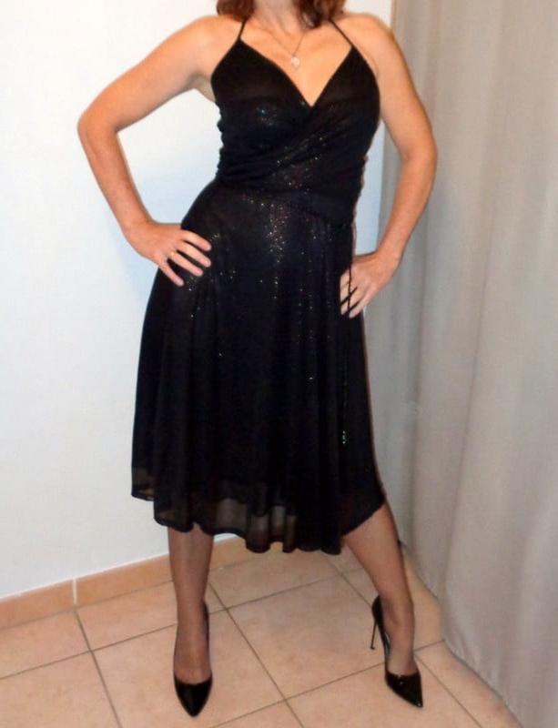25P New French Milf Vendeuse - part 1