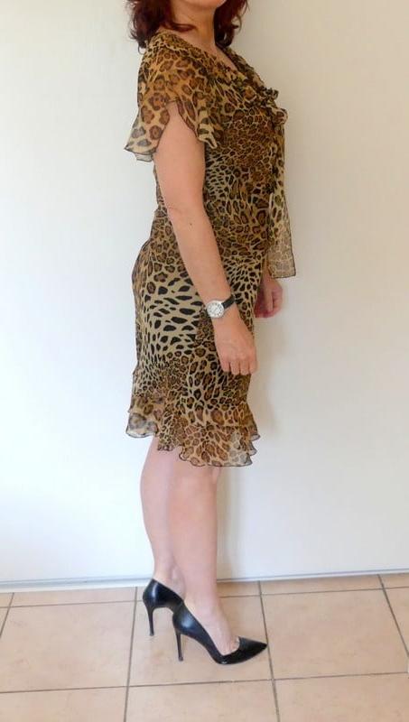 25P New French Milf Vendeuse - part 1