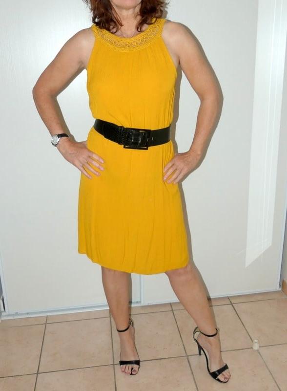 25P New French Milf Vendeuse - part 1