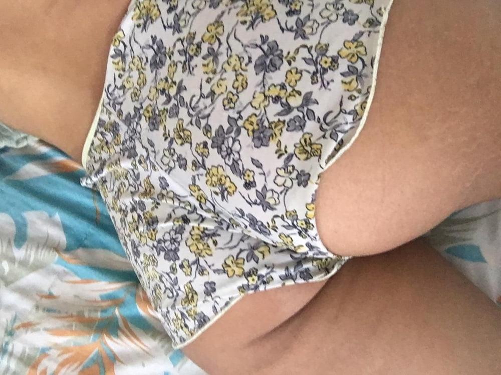 25P Amateur Chat Panty Wives and Girls to repost...Mine too!