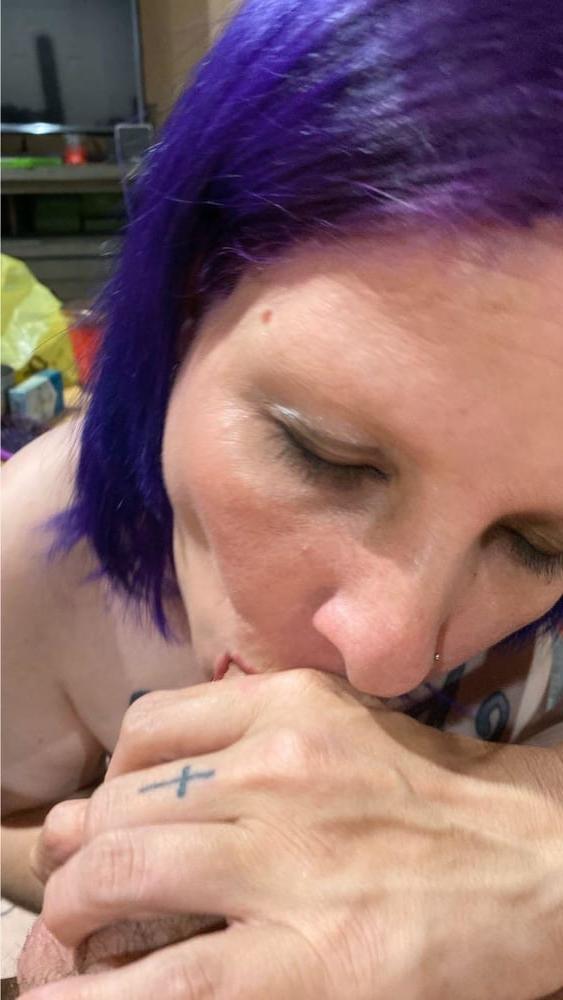 25P BLFhotwife