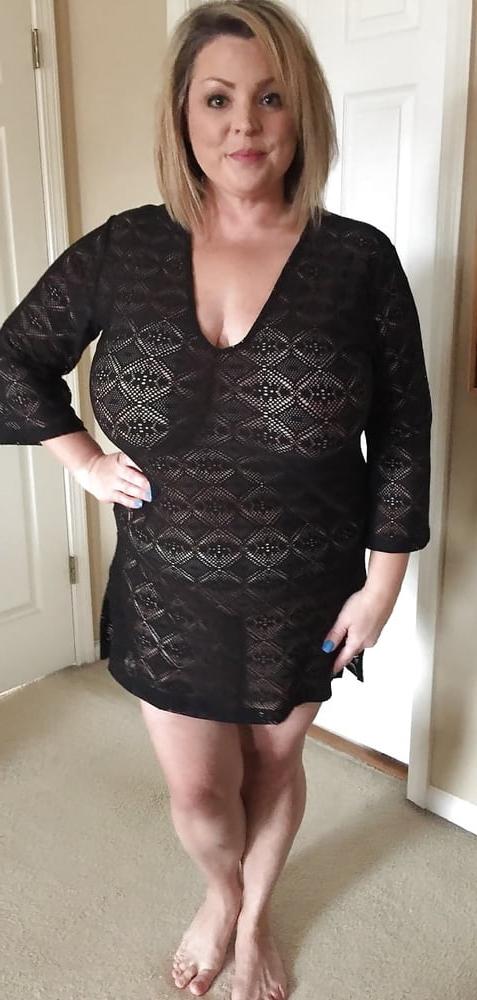 25P Sexy Big Tit MILF Lucille Exposed