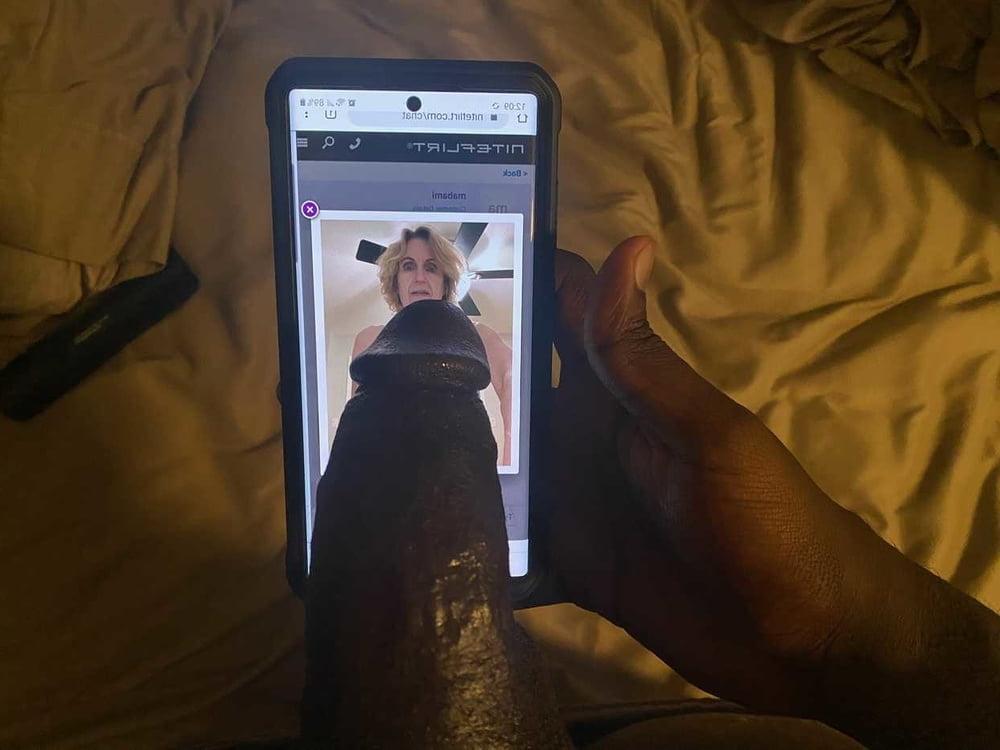 22P Old BBC Nutte to use her tree fuckholes: