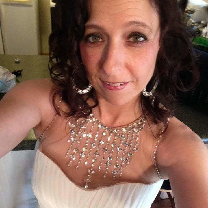 25P Hot amateur wives