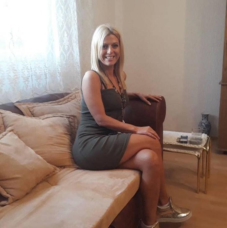 25P Vesna Serbian MILF
