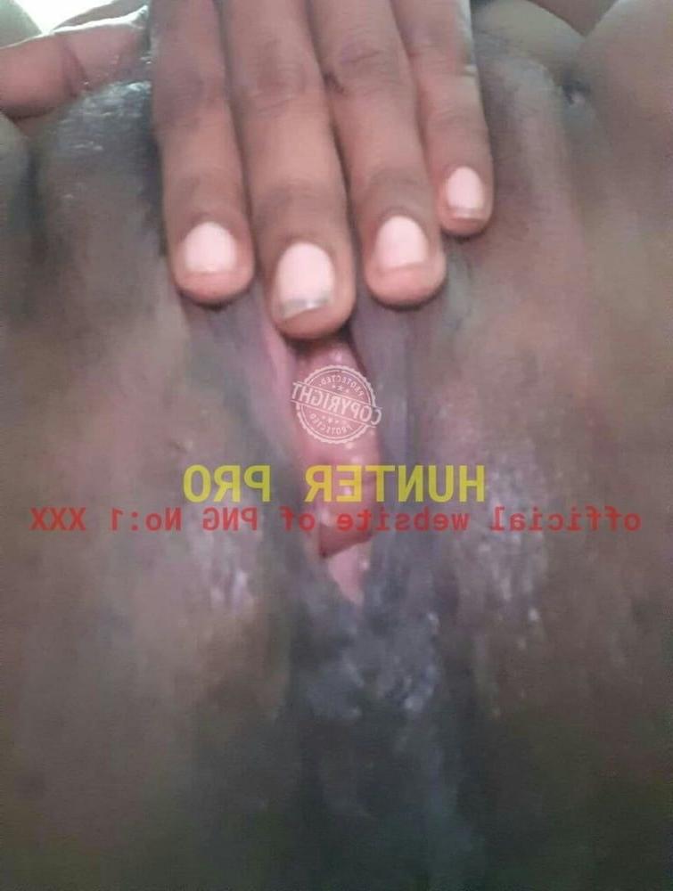16P Big clit milf (HP)
