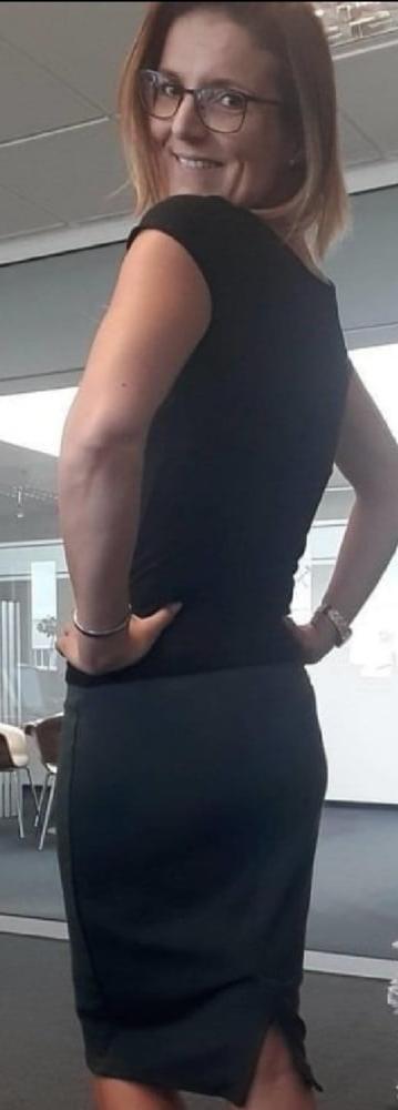 25P Mature Amateur Clothed 26