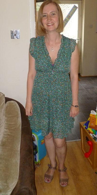 25P Exposed Whore Sue Milf UK