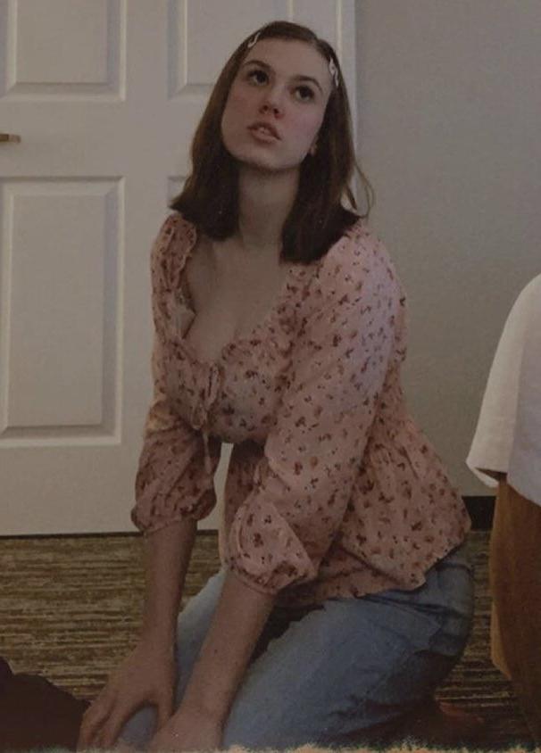 25P Hot teens and milfs