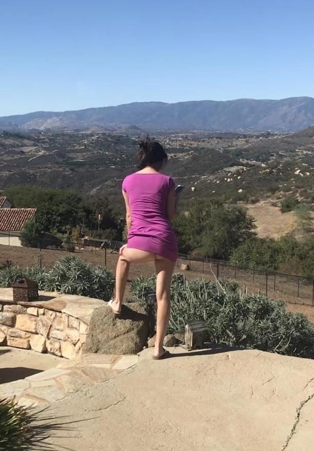 25P MILF Next Door Exposed as a Slut