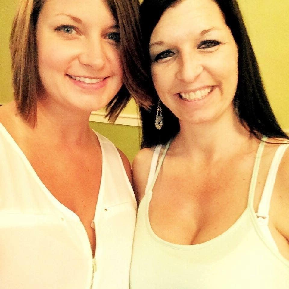 25P Milf Brandy and Her Hot Selifes