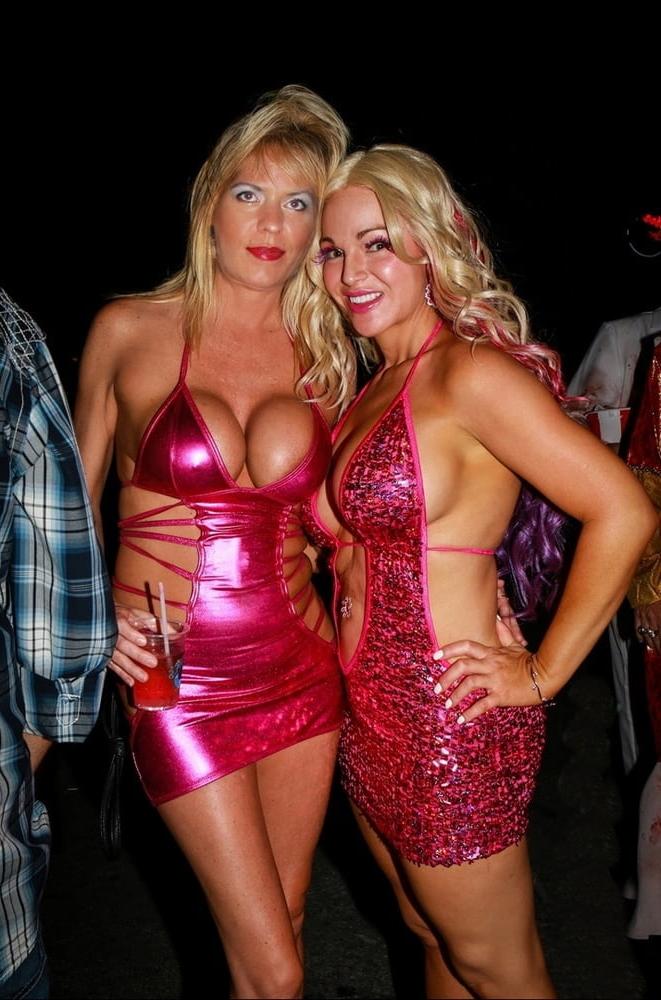 17P Which Hot Milf Would You Pick 5