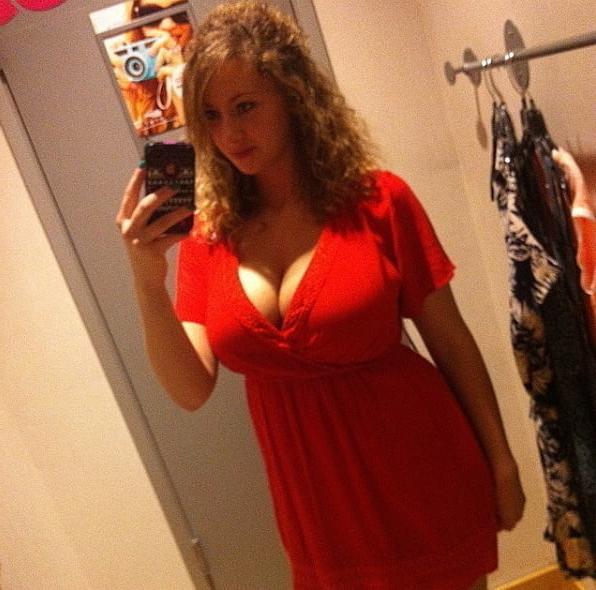 25P Beautiful and Busty MILFs 41