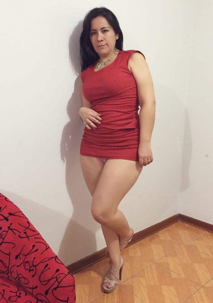 11P MILF EXPOSED