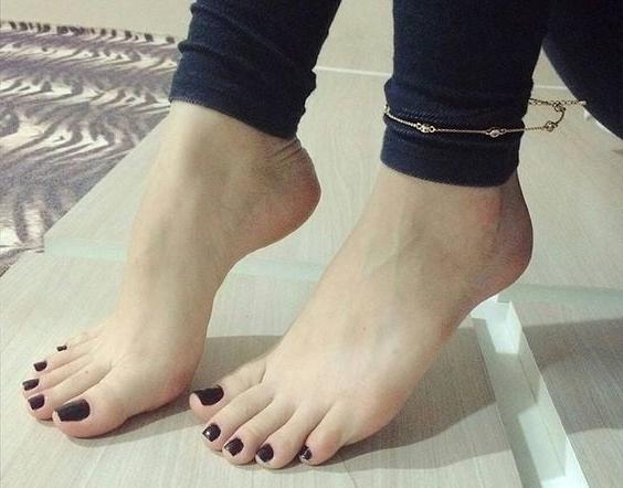 9P Milf Mom Feet Foot