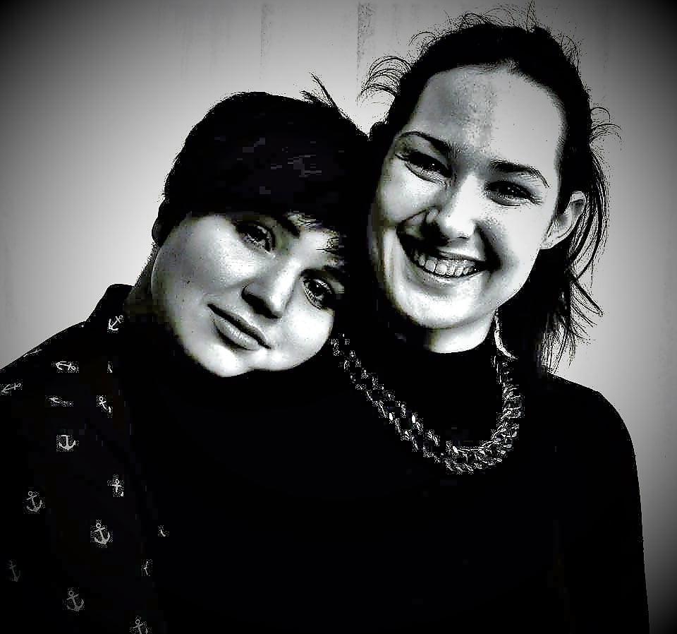 18P Amateurs in Denmark (001-002) Lesbian couple Side &amp; Sarah