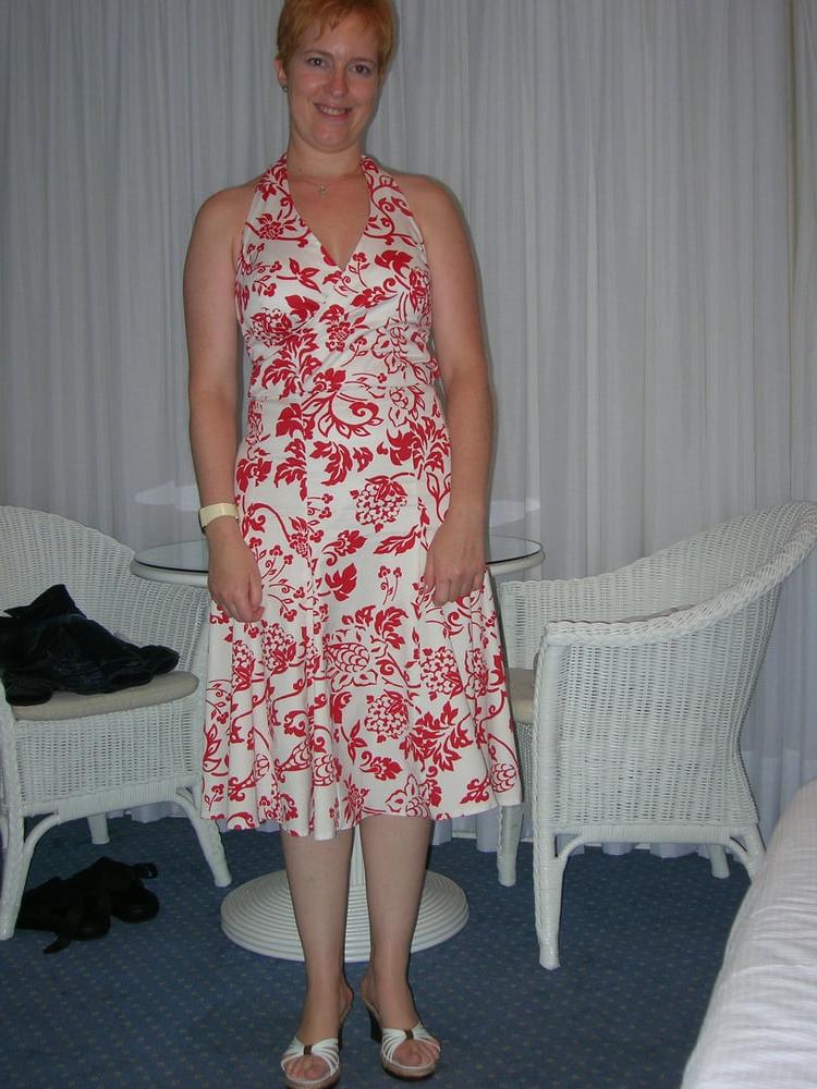 25P Gorgeous UK MILF