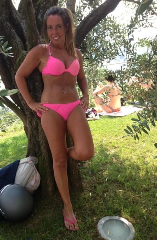 25P Italian hot milf
