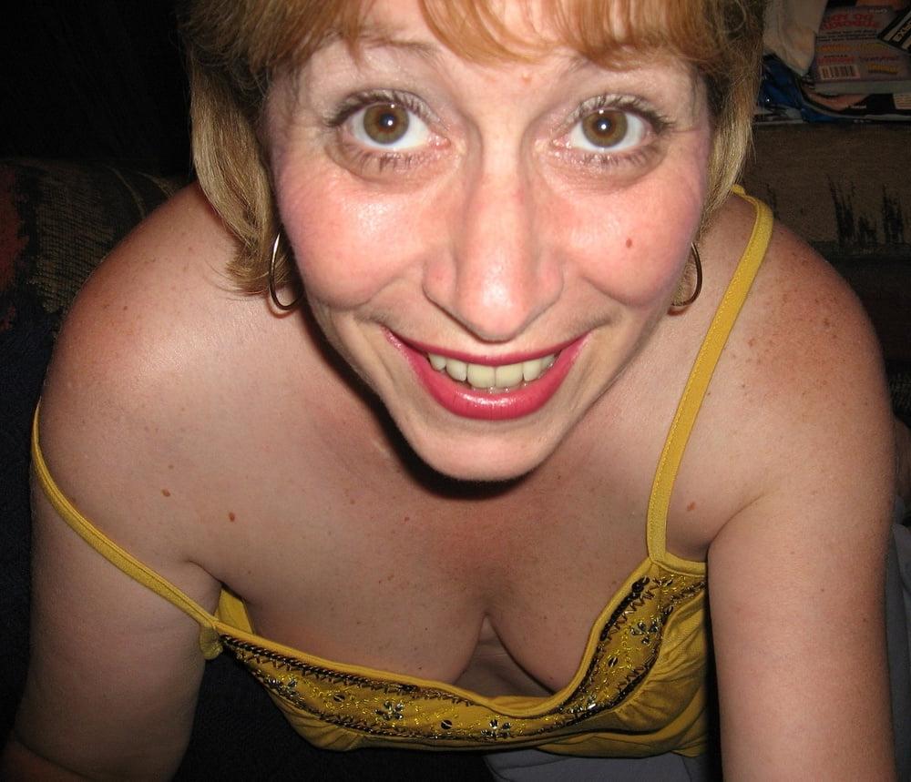 24P MILF Brenda