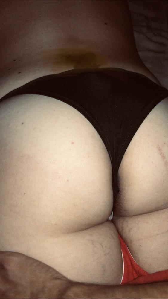8P Panty Thong Perfect Ass Wife Milf