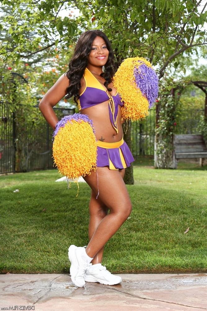 25P CHEERLEADER