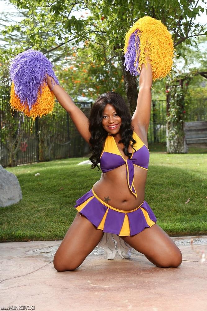 25P CHEERLEADER