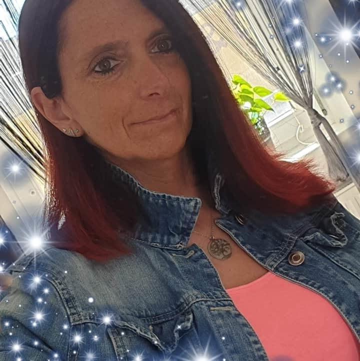 12P Billige MILF Susann