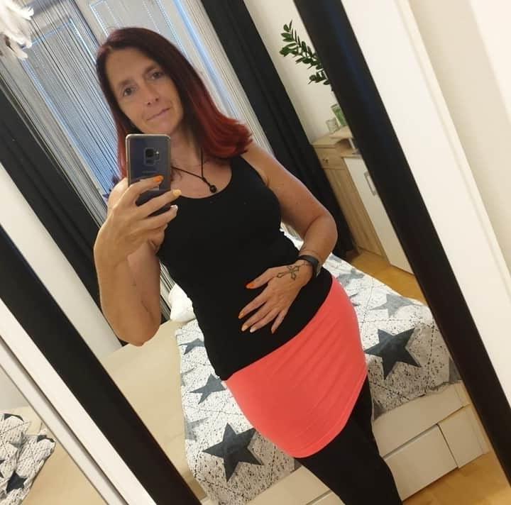 12P Billige MILF Susann
