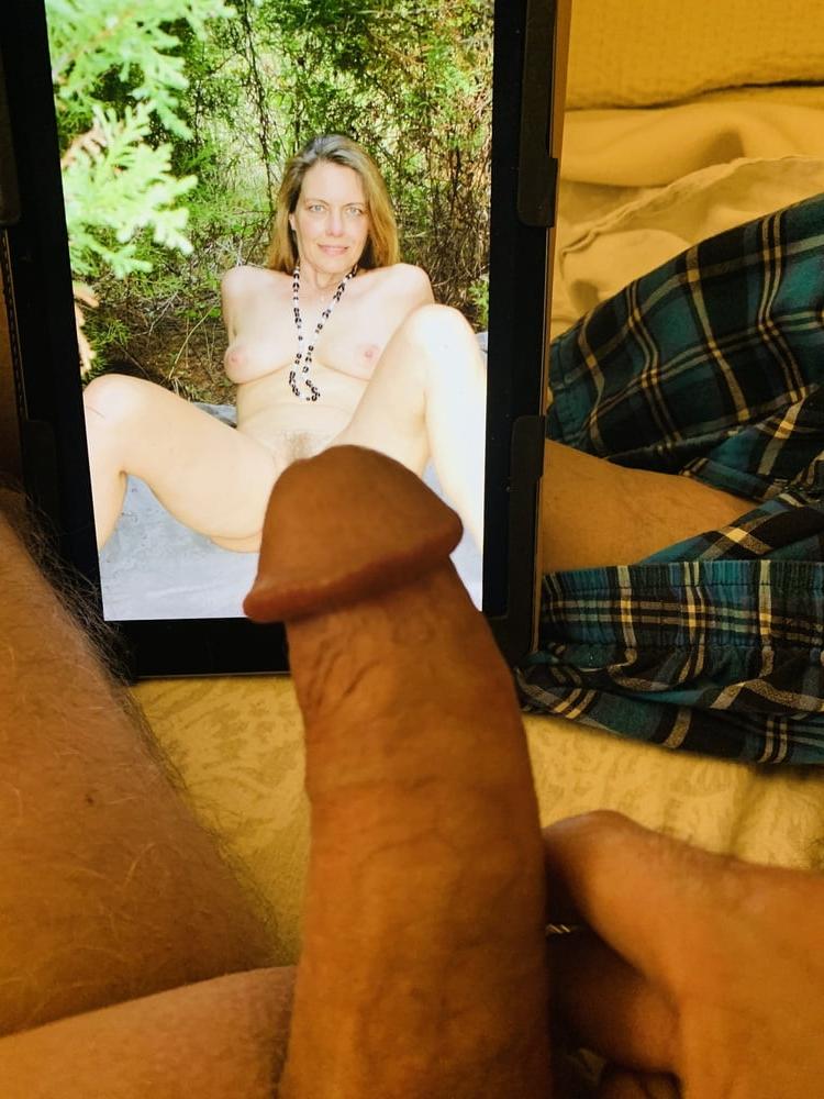 25P MILF babes for tribute