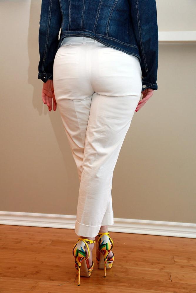 23P When a Milf wears white
