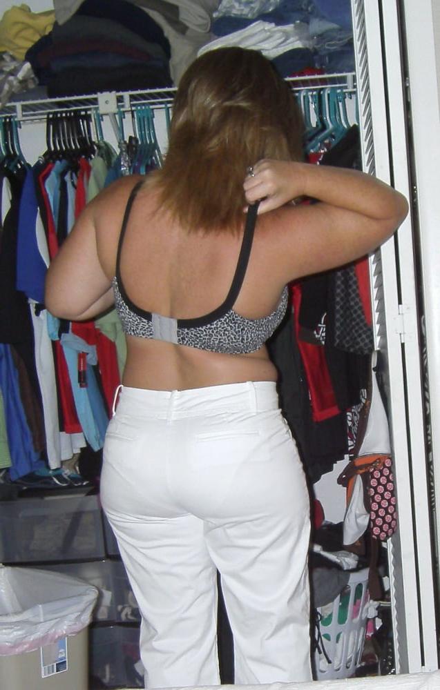 23P When a Milf wears white
