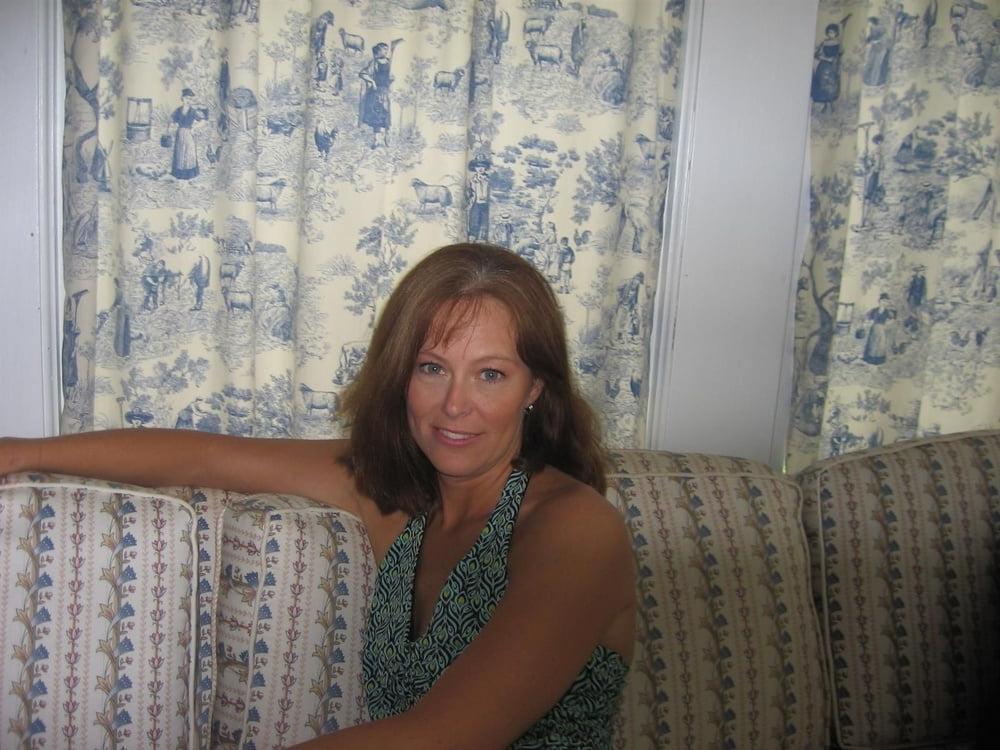 25P My Favorite MILF--Jennifer Strickland AKA Charlotte Smith