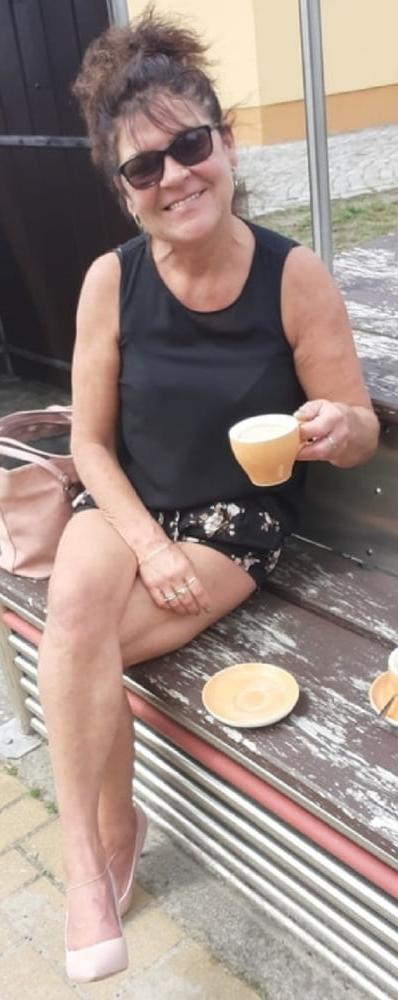 25P Mature Amateur Clothed 24
